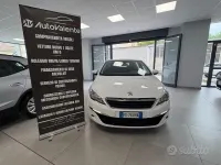 Occasion Peugeot 308 Access 110 ch (80 kW) 2016 Blanc Berline