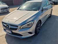 Usata Mercedes CLA200 Premium 136 CV (100 kW) 2017 Grigio Station wagon