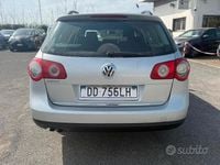 Usata VW Passat Comfortline 140 CV (102 kW) 2007 Grigio Station wagon