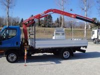 usata Mitsubishi Canter CASSONE CON GRU FASSI 30 Patente B