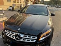 Usata Mercedes GLA200 136 CV (100 kW) 2019 Nero SUV