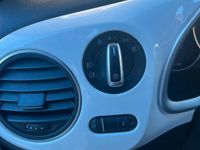 Usata VW Beetle 110 CV (80 kW) 2014 Bianco Utilitaria