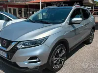 Usata Nissan Qashqai Tekna 140 CV (102 kW) 2019 Grigio SUV