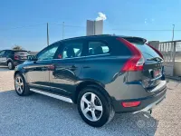 Usata Volvo XC60 R-Design 163 CV (119 kW) 2012 Nero SUV