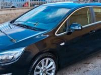 Usata Opel Astra 125 CV (91 kW) 2011 Nero Berlina