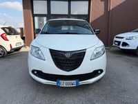 Usata Lancia Ypsilon Gold 80 CV (58 kW) 2015 Bianco Utilitaria