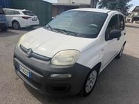 Usata Fiat Panda Active 74 CV (54 kW) 2012 Bianco Utilitaria