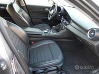 Usata Alfa Romeo Giulia Business 150 CV (110 kW) 2018 Grigio Berlina