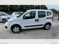 Usata Fiat Qubo Lounge 77 CV (56 kW) 2018 Bianco Monovolume