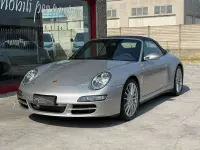 Usata Porsche 911 Carrera 4S Cabriolet 355 CV (261 kW) 2005 Argento met. Cabrio