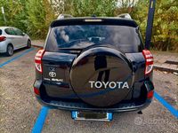 Usata Toyota RAV4 150 CV (110 kW) 2011 Nero SUV
