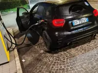 Usata Mercedes A200 109 CV (80 kW) 2012 Nero Utilitaria