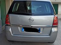 usata Opel Zafira 5/7 posti anno 2007