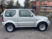 Usata Suzuki Jimny 86 CV (63 kW) 2012 Grigio SUV