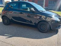 Usata Lancia Ypsilon 69 CV (50 kW) 2020 Nero Utilitaria