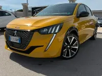 Usata Peugeot 208 GT-line 102 CV (75 kW) 2020 Giallo Utilitaria