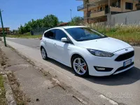 Usata Ford Focus ST-Line 120 CV (88 kW) 2017 Bianco Berlina