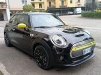 Usata Mini Cooper SE 75 kW (102 CV) 2020 Utilitaria
