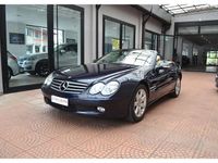 Usata Mercedes SL500 306 CV (225 kW) 2002 Blu Cabrio