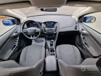 Usata Ford Focus 115 CV (84 kW) 2015 Blu Berlina