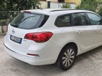 Usata Opel Astra 110 CV (80 kW) 2013 Station wagon