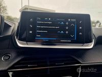 Usata Peugeot 208 101 CV (74 kW) 2021 Nero Utilitaria