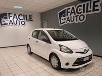 Usata Toyota Aygo Connect Style 68 CV (50 kW) 2012 Bianco Utilitaria