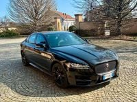 Usata Jaguar XF Executive 241 CV (177 kW) 2018 Nero Berlina