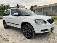 Usata Skoda Yeti Ambition 110 CV (80 kW) 2016 Bianco SUV