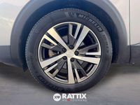 Usata Peugeot 5008 Allure 131 CV (96 kW) 2024 Grigio artense SUV