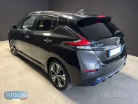 Usata Nissan Leaf N-Connecta 89 kW (122 CV) 2022 Nero metallizzato Utilitaria