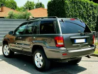 Usata Jeep Grand Cherokee Overland 163 CV (119 kW) 2004 Grigio SUV