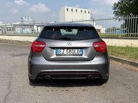 Usata Mercedes A250 211 CV (155 kW) 2015 Argento Berlina
