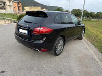 Usata Porsche Cayenne 245 CV (180 kW) 2011 Nero SUV