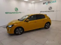 Usata Peugeot 208 Allure 101 CV (74 kW) 2021 Giallo Utilitaria