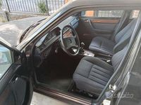 Usata Mercedes 200 1989 Berlina