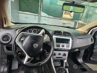 Usata Lancia Delta 120 CV (88 kW) 2013 Nero Utilitaria