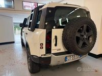 Usata Land Rover Defender S 240 CV (176 kW) 2020 Bianco SUV