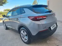 Usata Opel Grandland X 120 CV (88 kW) 2018 Grigio SUV