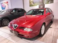 Usata Alfa Romeo 166 155 CV (114 kW) 1999 Rosso Berlina