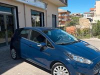 Begagnad Ford Fiesta Titanium 75 HK (55 kW) 2016 Blå Sedan