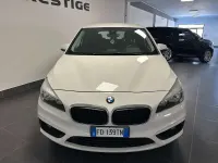 Usata BMW 216 Active Tourer Luxury Line 116 CV (85 kW) 2016 Bianco Monovolume