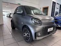 Usata Smart ForTwo Coupé Prime 60 kW (82 CV) 2022 Grigio Utilitaria