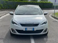 Usata Peugeot 308 GT-line 120 CV (88 kW) 2015 Bianco Station wagon