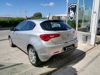 Usata Alfa Romeo Giulietta Tech Edition 120 CV (88 kW) 2018 Argento metallizzato Utilitaria