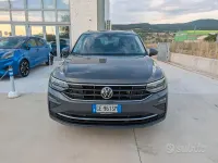 Usata VW Tiguan Life 150 CV (110 kW) 2021 Grigio SUV