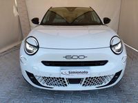 Usata Fiat 600 La Prima 100 CV (73 kW) 2025 Bianco SUV