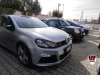 Usata VW Golf VI R 271 CV (199 kW) 2010 Argento Utilitaria