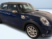 Usata Mini Cooper D 116 CV (85 kW) 2017 Blu Utilitaria