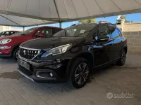 Usata Peugeot 2008 Allure 99 CV (72 kW) 2018 Nero SUV